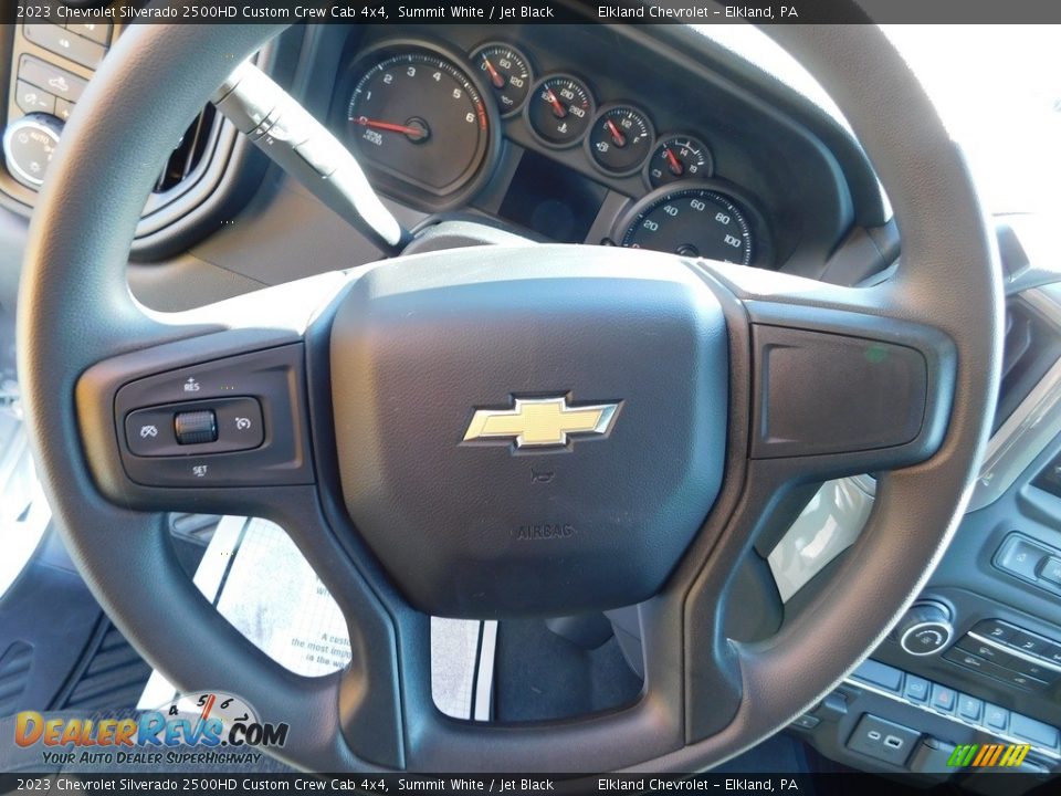 2023 Chevrolet Silverado 2500HD Custom Crew Cab 4x4 Summit White / Jet Black Photo #25