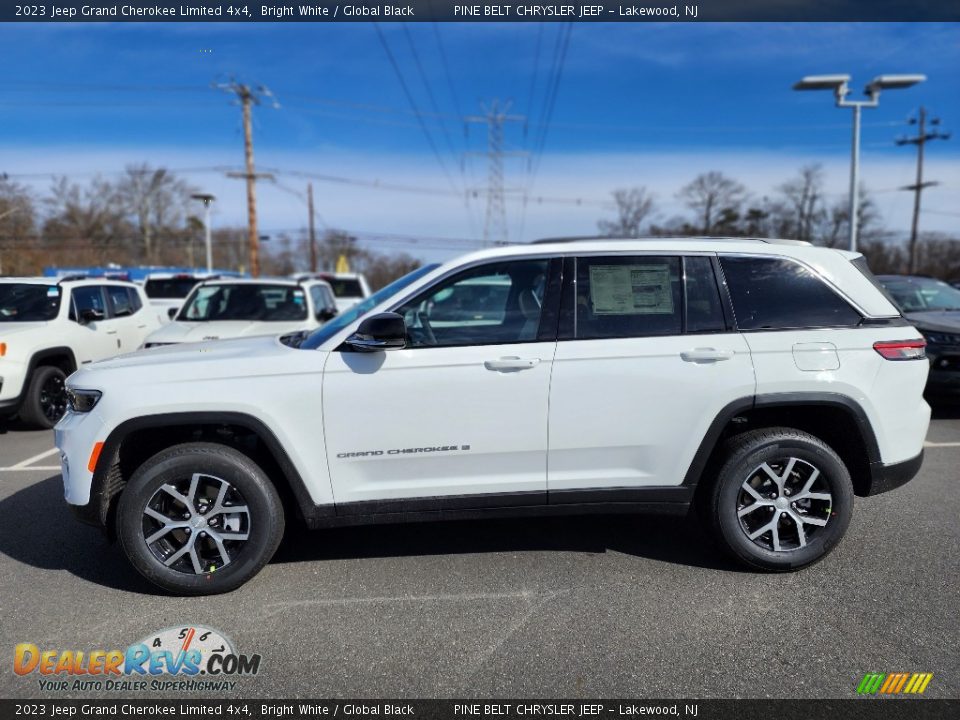 2023 Jeep Grand Cherokee Limited 4x4 Bright White / Global Black Photo #3