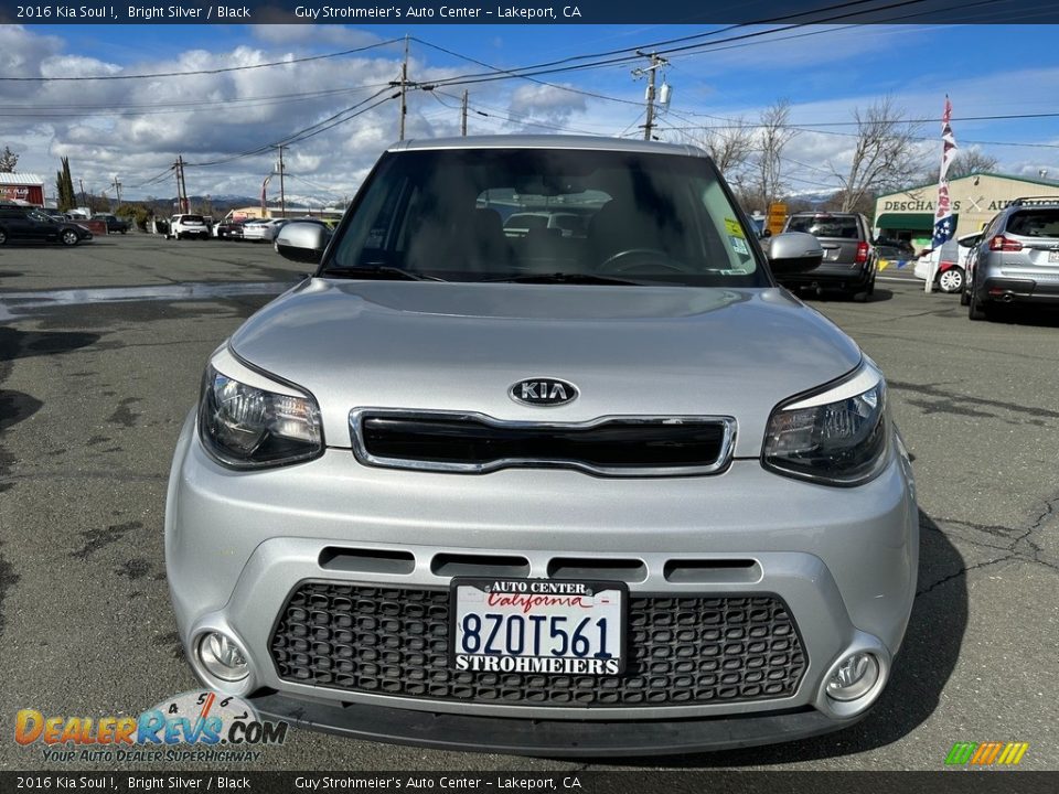 2016 Kia Soul ! Bright Silver / Black Photo #2