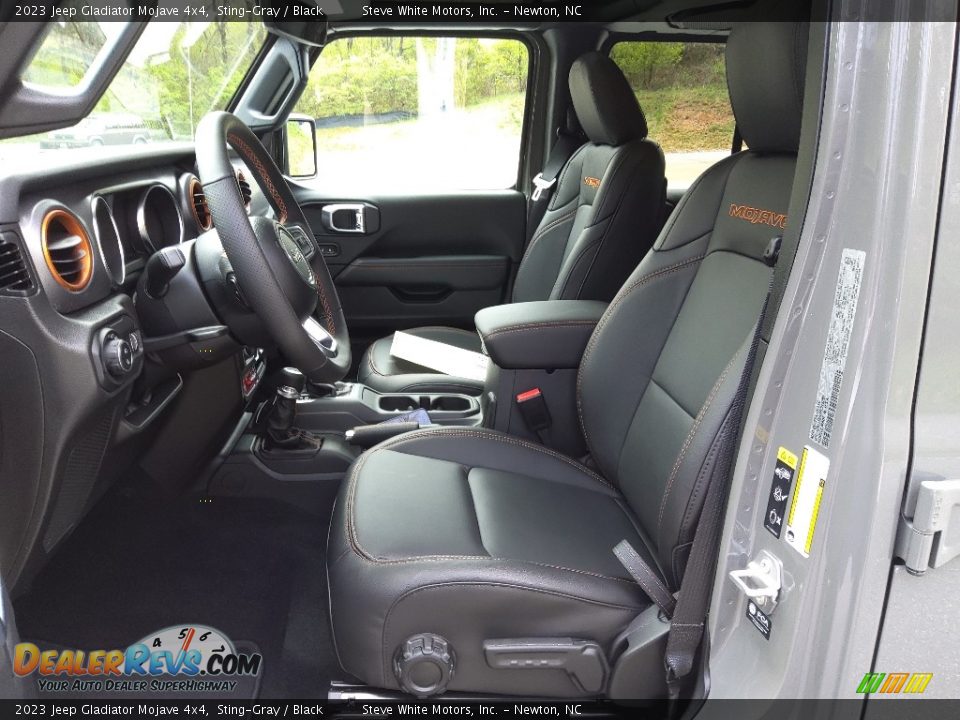 Front Seat of 2023 Jeep Gladiator Mojave 4x4 Photo #12