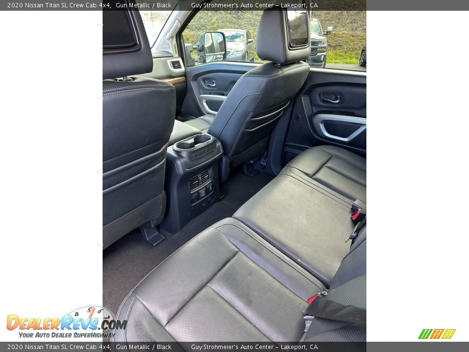 Rear Seat of 2020 Nissan Titan SL Crew Cab 4x4 Photo #15