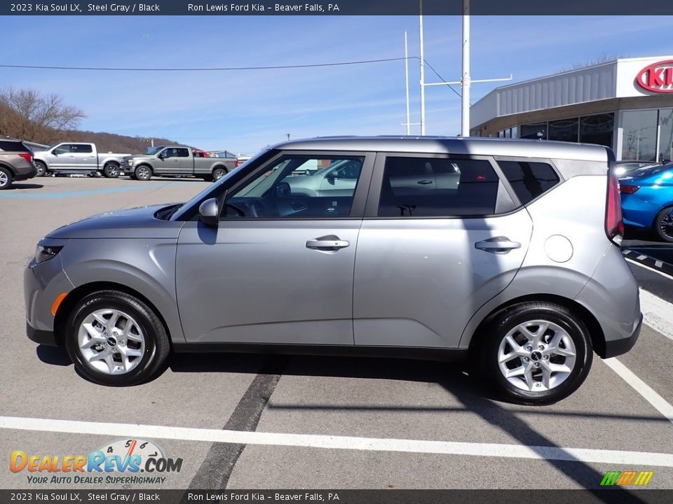 2023 Kia Soul LX Steel Gray / Black Photo #5