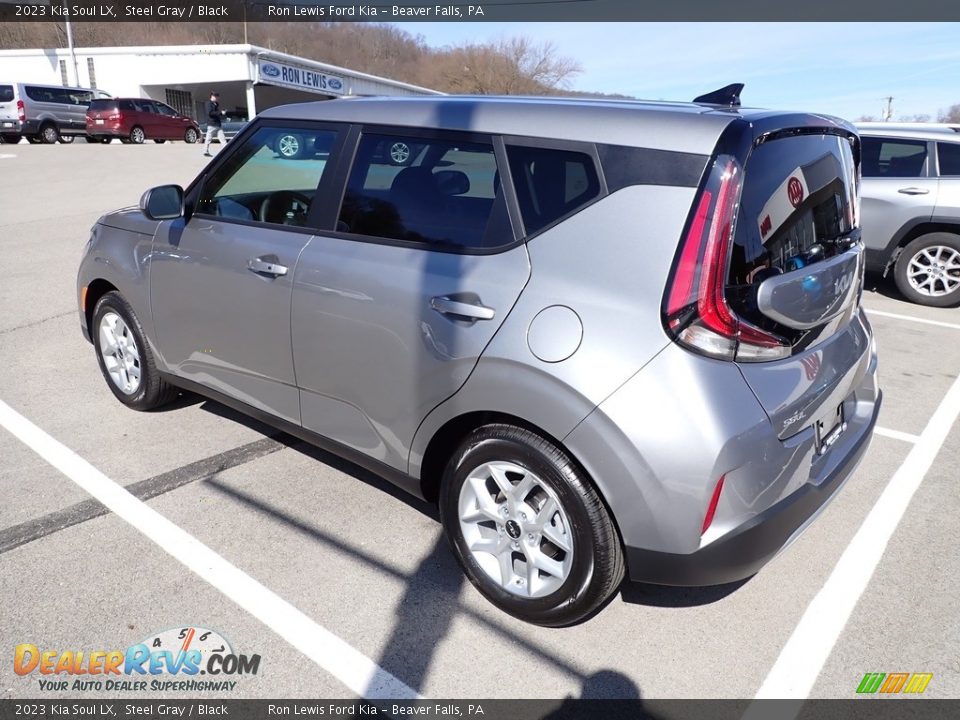 2023 Kia Soul LX Steel Gray / Black Photo #6