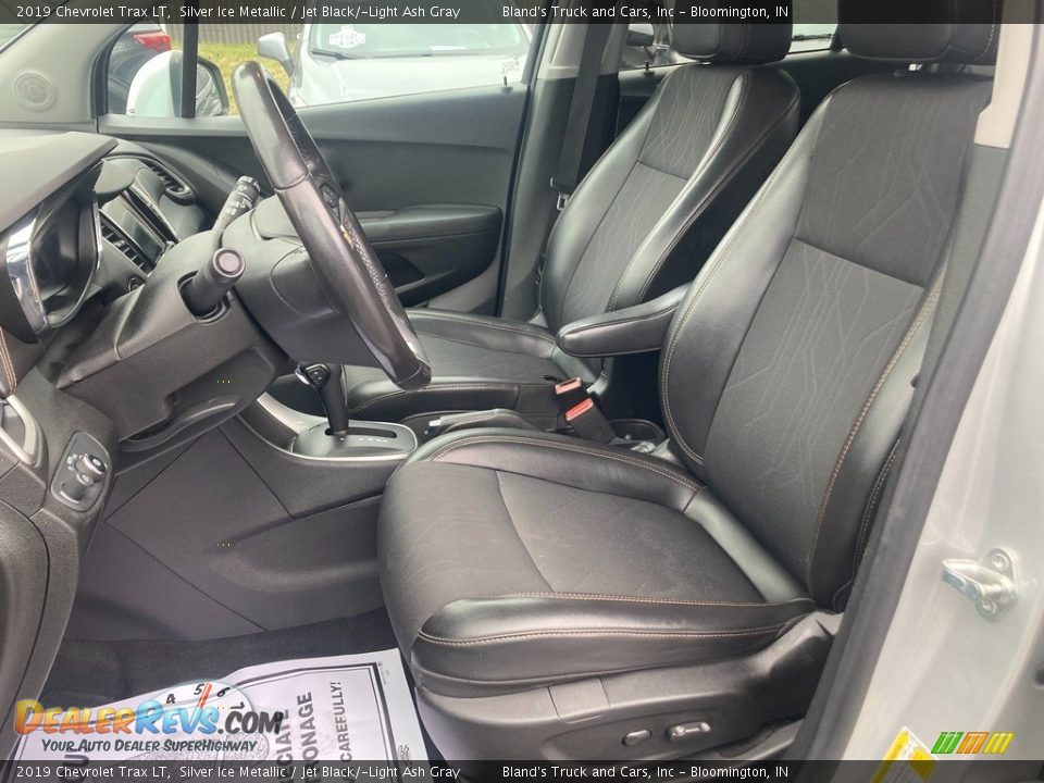 2019 Chevrolet Trax LT Silver Ice Metallic / Jet Black/­Light Ash Gray Photo #14