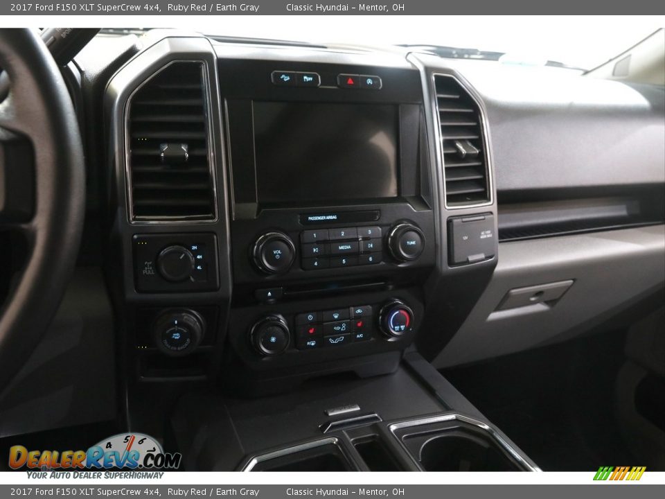 2017 Ford F150 XLT SuperCrew 4x4 Ruby Red / Earth Gray Photo #10