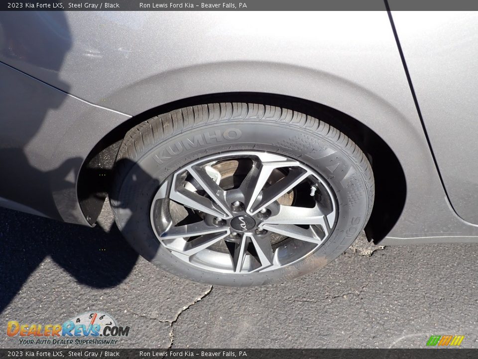 2023 Kia Forte LXS Steel Gray / Black Photo #9