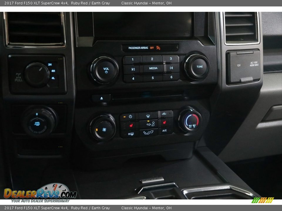 2017 Ford F150 XLT SuperCrew 4x4 Ruby Red / Earth Gray Photo #15