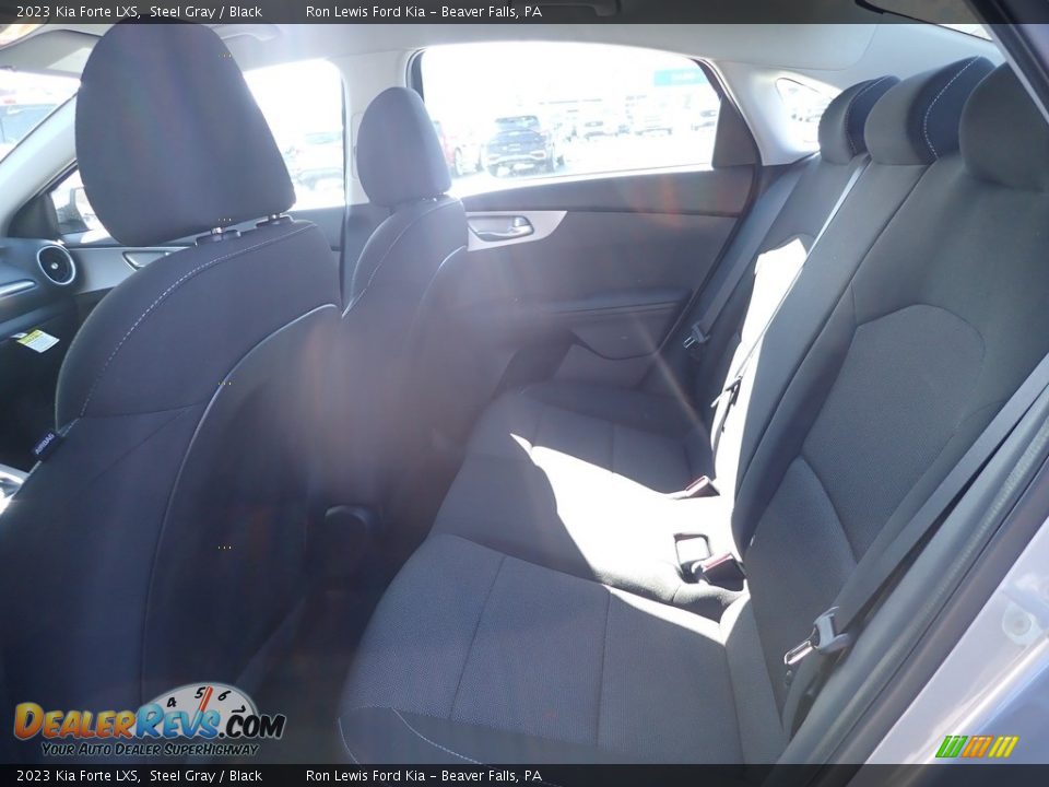 2023 Kia Forte LXS Steel Gray / Black Photo #12