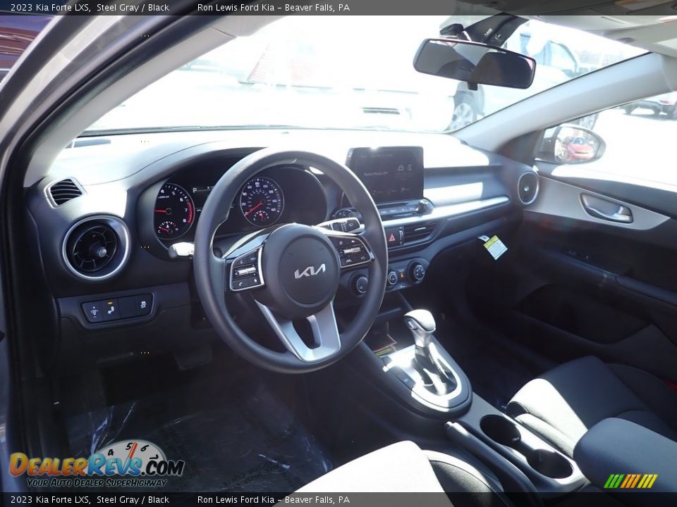 2023 Kia Forte LXS Steel Gray / Black Photo #13