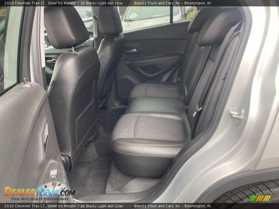 2019 Chevrolet Trax LT Silver Ice Metallic / Jet Black/­Light Ash Gray Photo #31