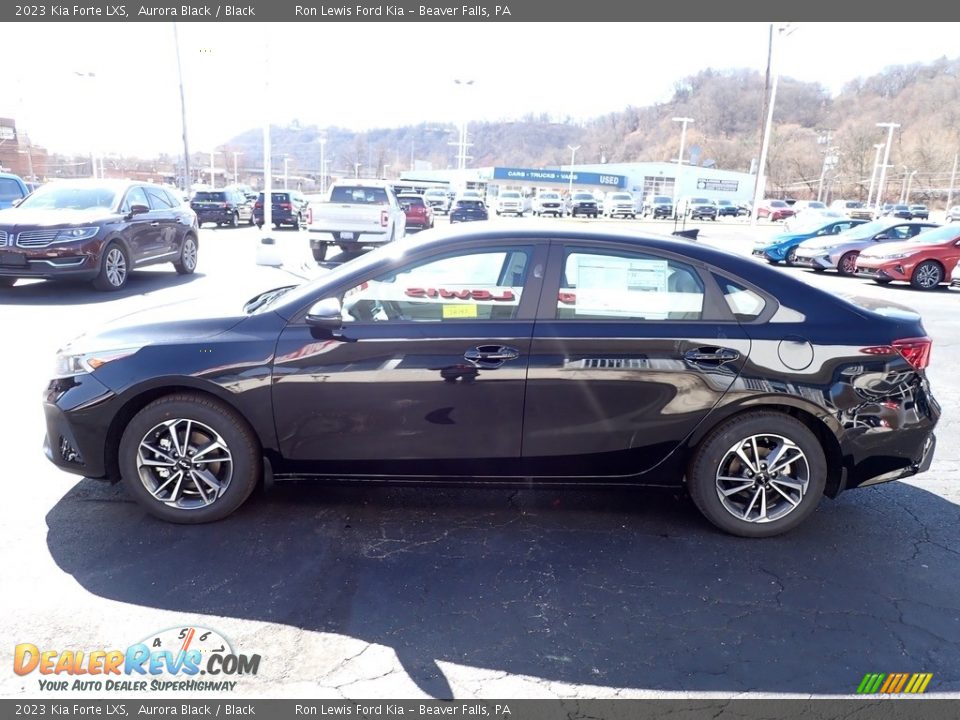 2023 Kia Forte LXS Aurora Black / Black Photo #5