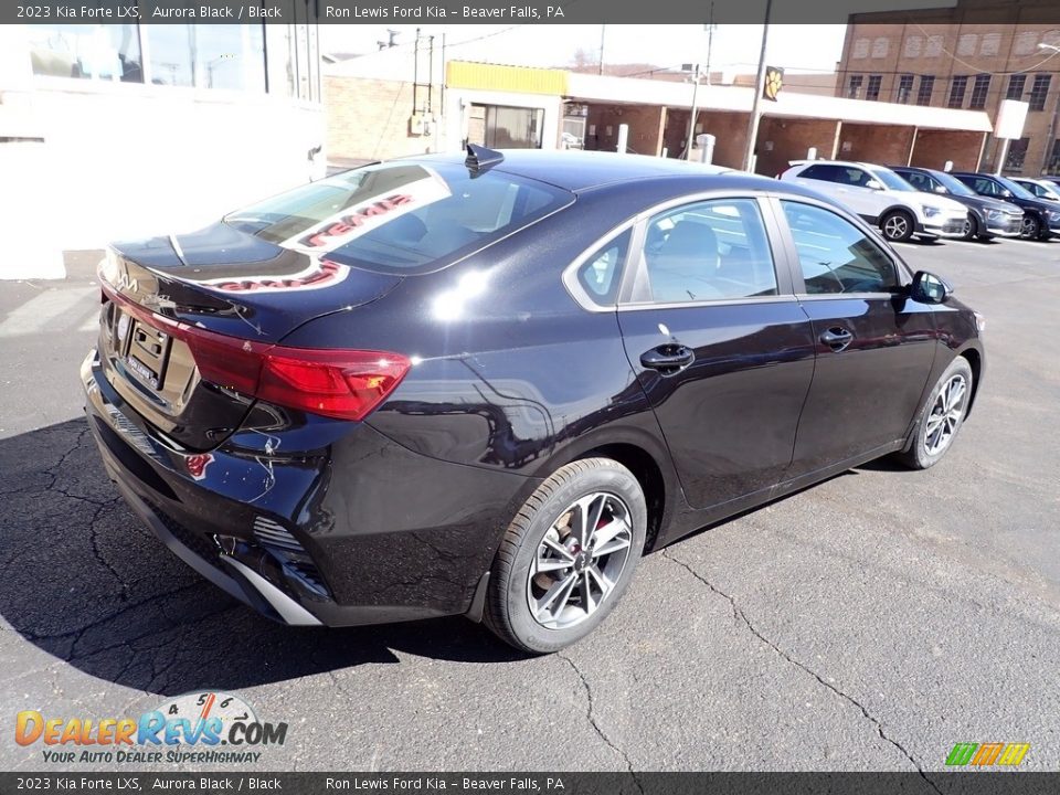 2023 Kia Forte LXS Aurora Black / Black Photo #8