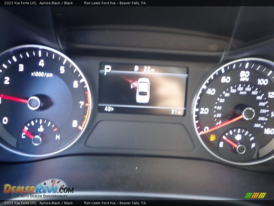 2023 Kia Forte LXS Aurora Black / Black Photo #17