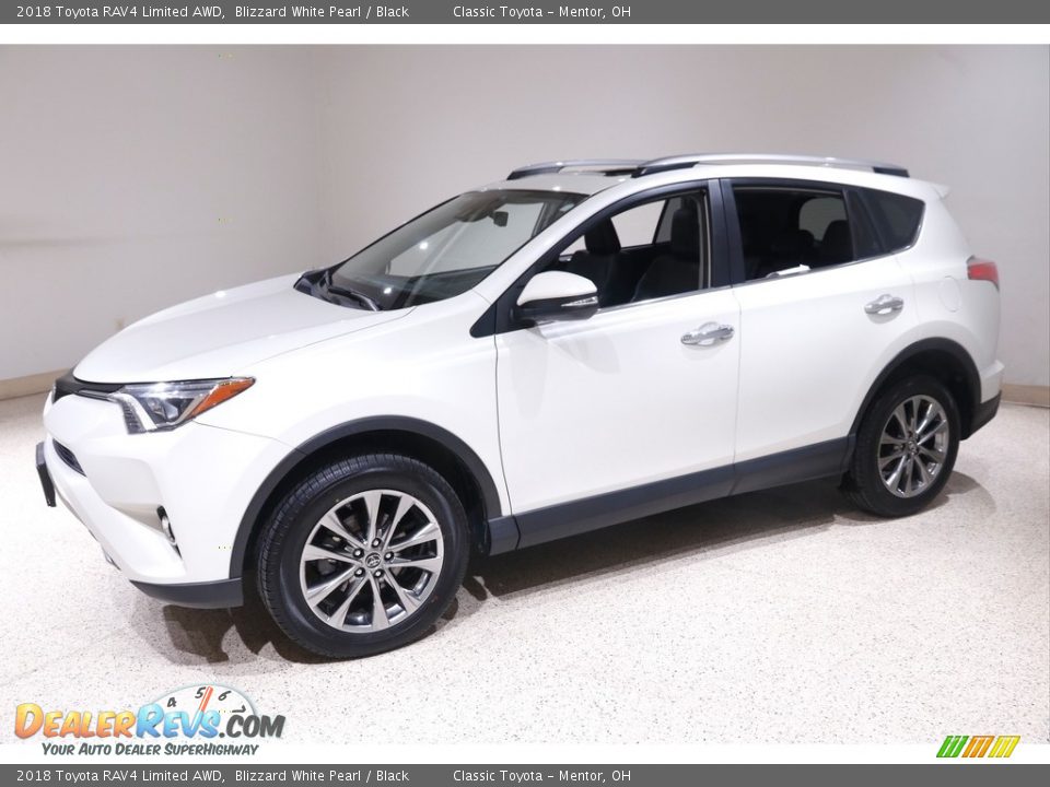 2018 Toyota RAV4 Limited AWD Blizzard White Pearl / Black Photo #3