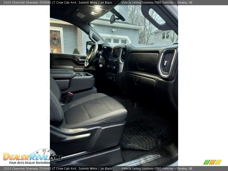 2020 Chevrolet Silverado 3500HD LT Crew Cab 4x4 Summit White / Jet Black Photo #9