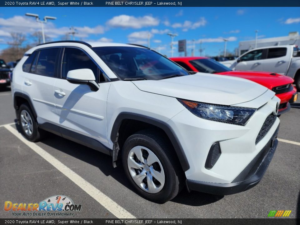 2020 Toyota RAV4 LE AWD Super White / Black Photo #2