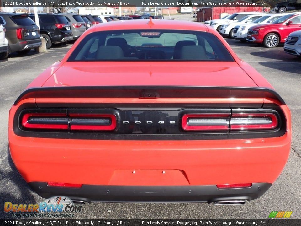 2021 Dodge Challenger R/T Scat Pack Widebody Go Mango / Black Photo #4