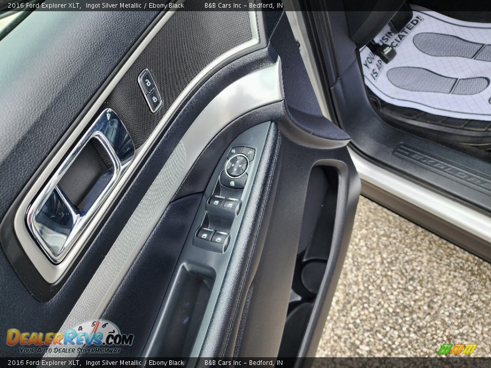 2016 Ford Explorer XLT Ingot Silver Metallic / Ebony Black Photo #8