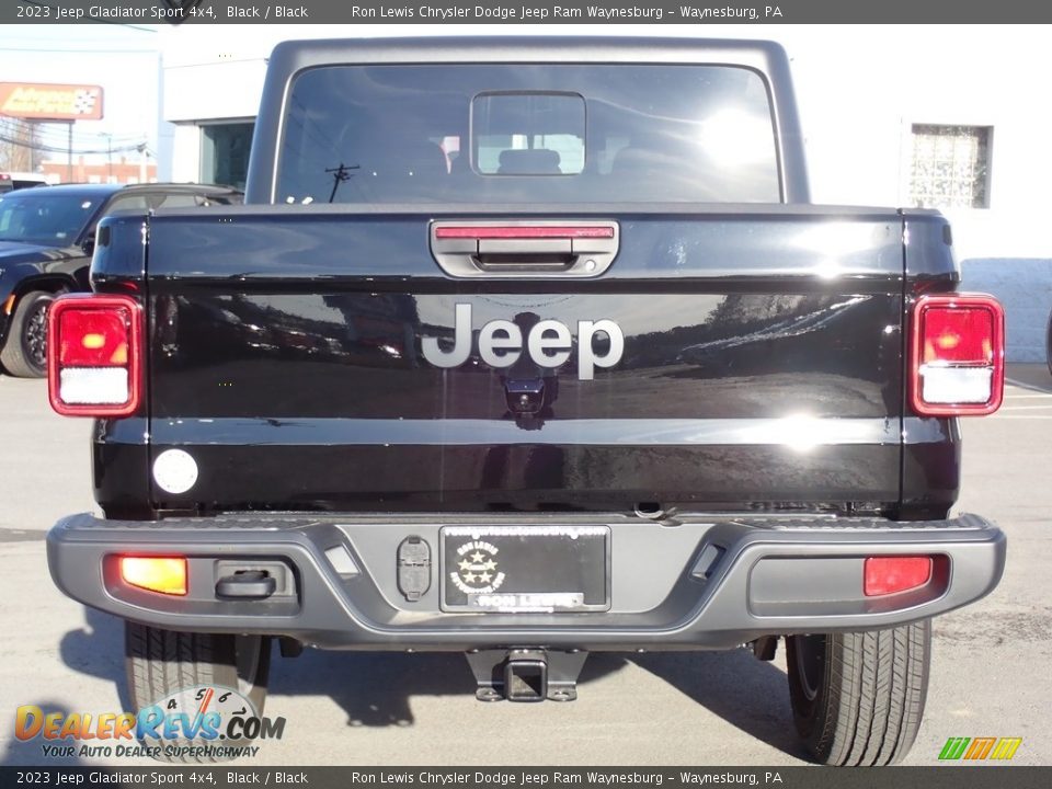 2023 Jeep Gladiator Sport 4x4 Black / Black Photo #4