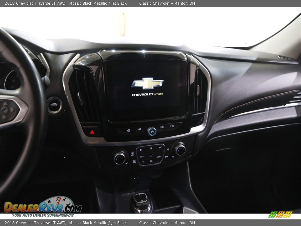 2018 Chevrolet Traverse LT AWD Mosaic Black Metallic / Jet Black Photo #9