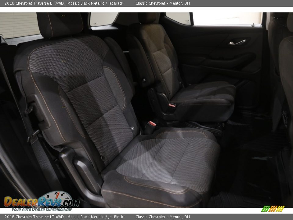 2018 Chevrolet Traverse LT AWD Mosaic Black Metallic / Jet Black Photo #18