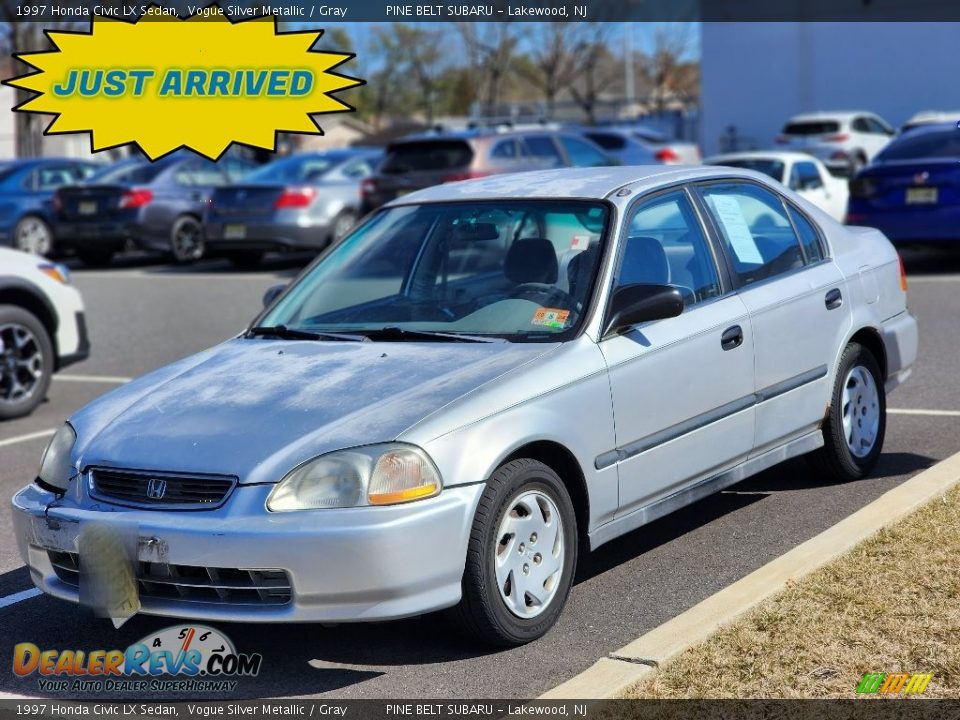 1997 Honda Civic LX Sedan Vogue Silver Metallic / Gray Photo #1