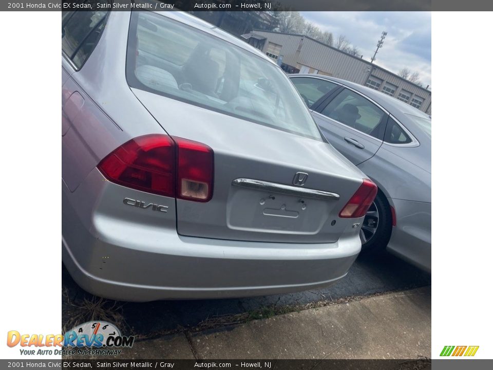 2001 Honda Civic EX Sedan Satin Silver Metallic / Gray Photo #4