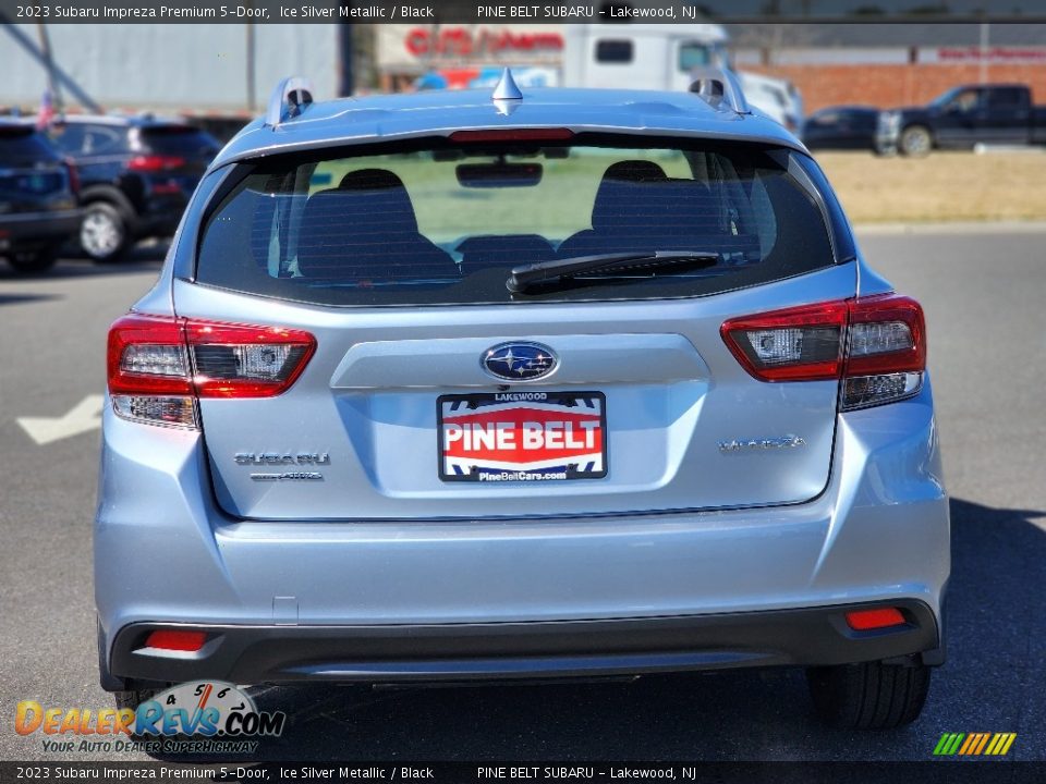 2023 Subaru Impreza Premium 5-Door Ice Silver Metallic / Black Photo #6