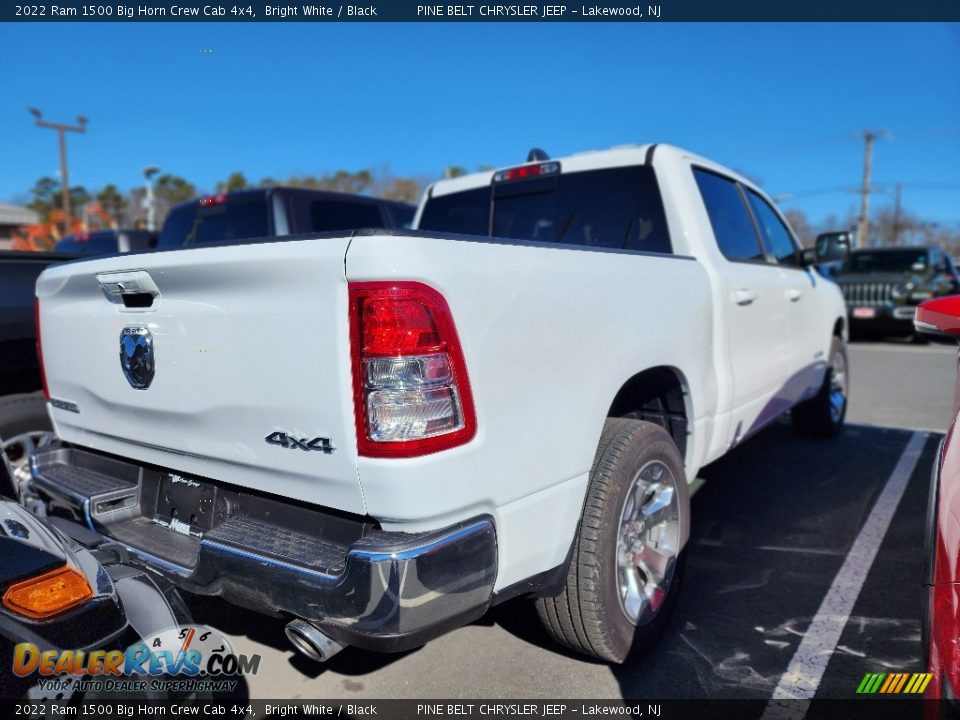 2022 Ram 1500 Big Horn Crew Cab 4x4 Bright White / Black Photo #4