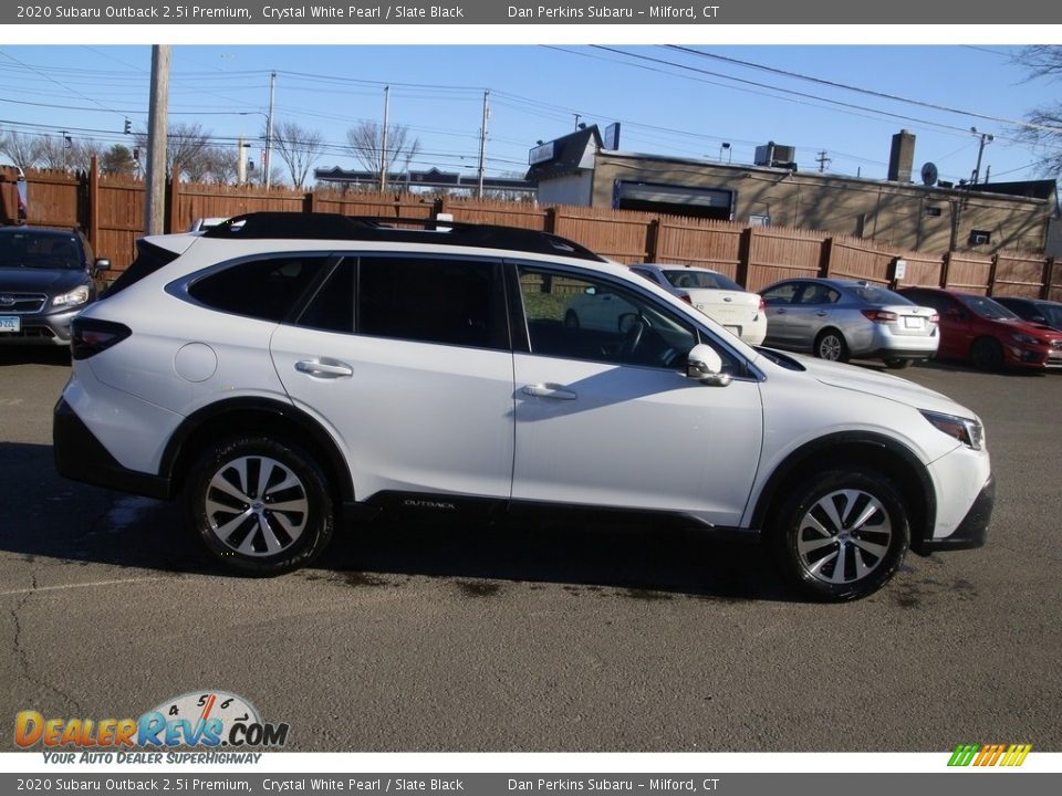 2020 Subaru Outback 2.5i Premium Crystal White Pearl / Slate Black Photo #4