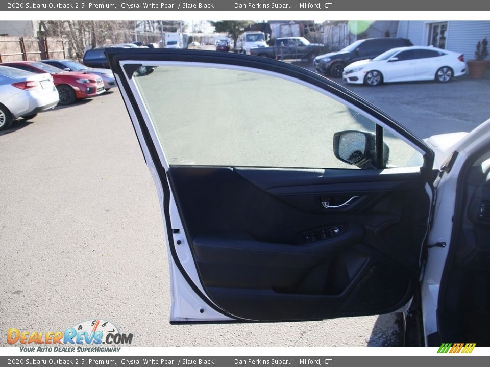 2020 Subaru Outback 2.5i Premium Crystal White Pearl / Slate Black Photo #9