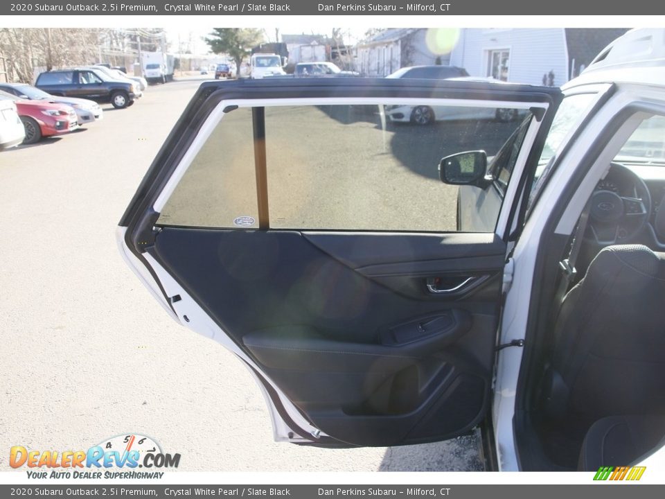 2020 Subaru Outback 2.5i Premium Crystal White Pearl / Slate Black Photo #12