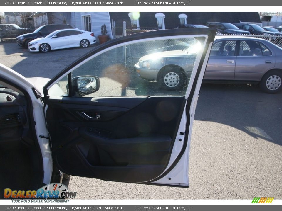 2020 Subaru Outback 2.5i Premium Crystal White Pearl / Slate Black Photo #16