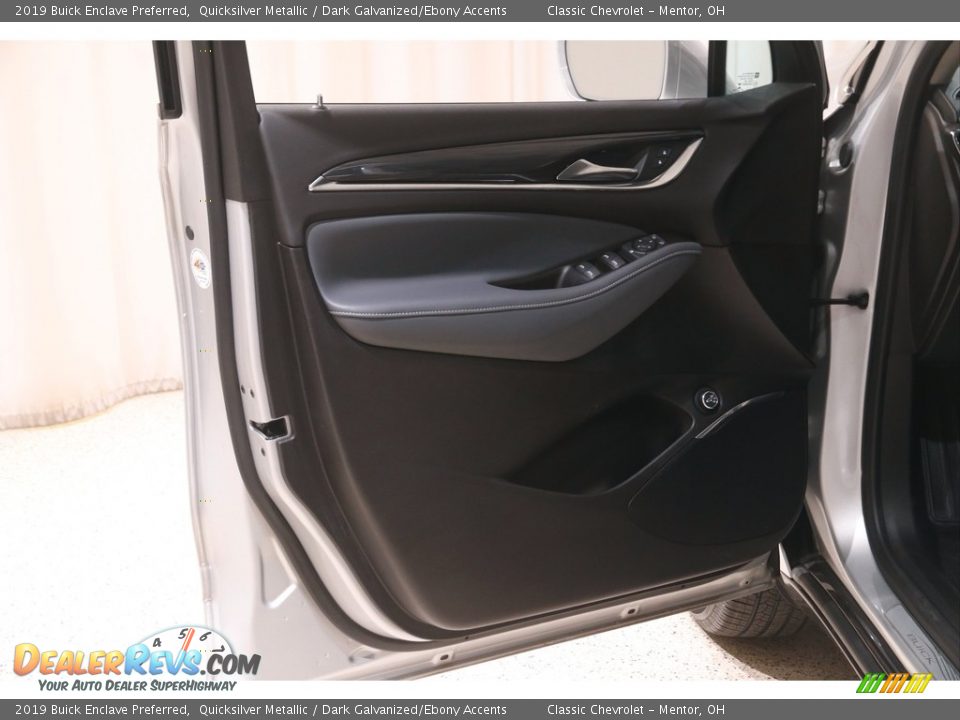 Door Panel of 2019 Buick Enclave Preferred Photo #4