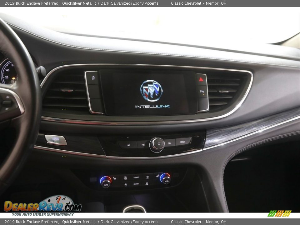 Controls of 2019 Buick Enclave Preferred Photo #9