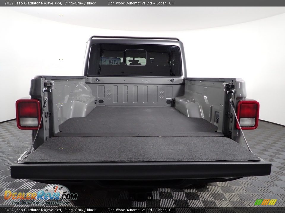 2022 Jeep Gladiator Mojave 4x4 Sting-Gray / Black Photo #10