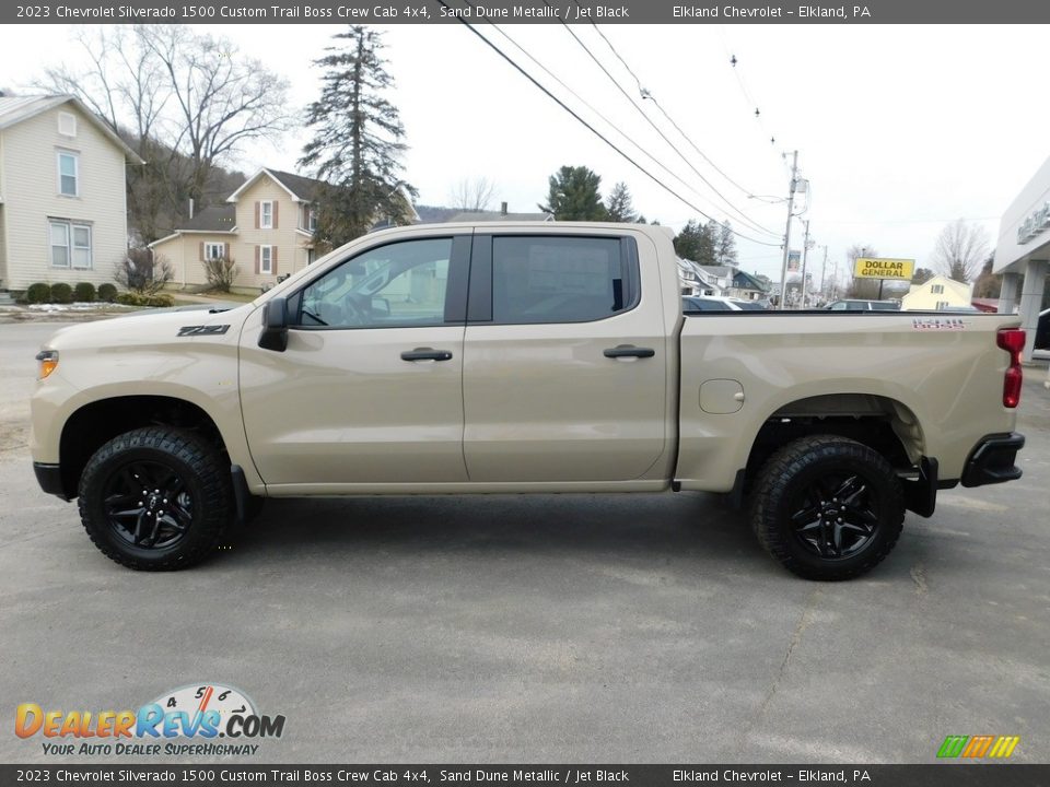 2023 Chevrolet Silverado 1500 Custom Trail Boss Crew Cab 4x4 Sand Dune Metallic / Jet Black Photo #11