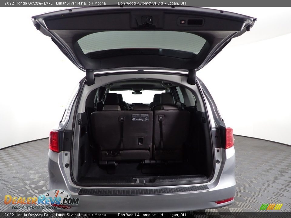 2022 Honda Odyssey EX-L Lunar Silver Metallic / Mocha Photo #11