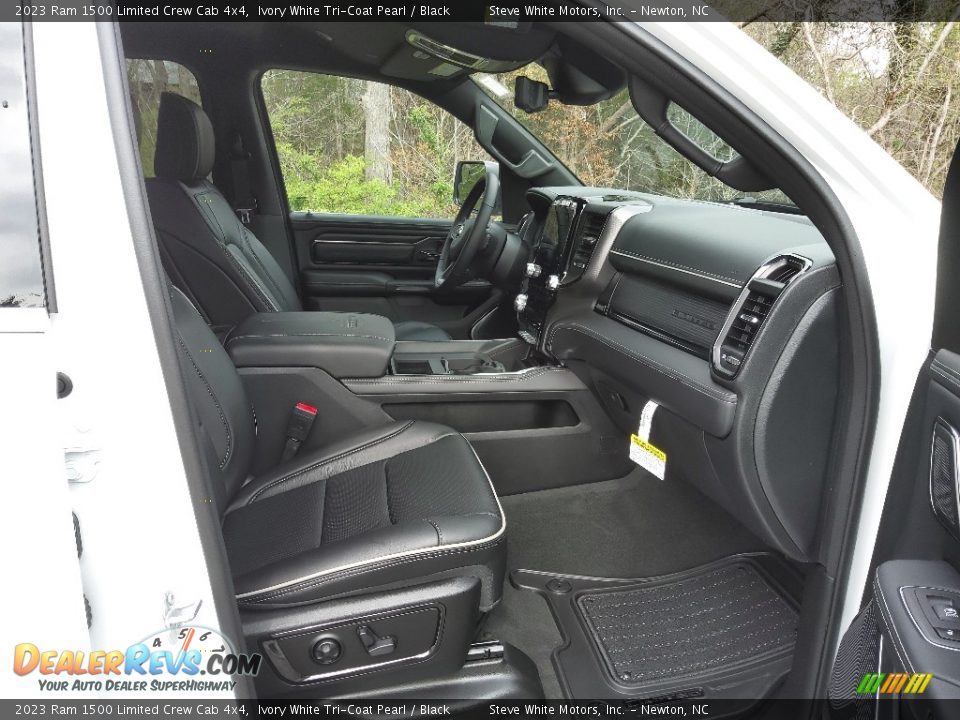 Front Seat of 2023 Ram 1500 Limited Crew Cab 4x4 Photo #19