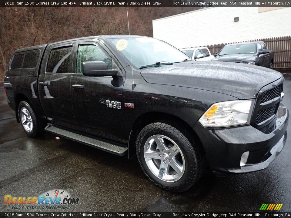 2018 Ram 1500 Express Crew Cab 4x4 Brilliant Black Crystal Pearl / Black/Diesel Gray Photo #8