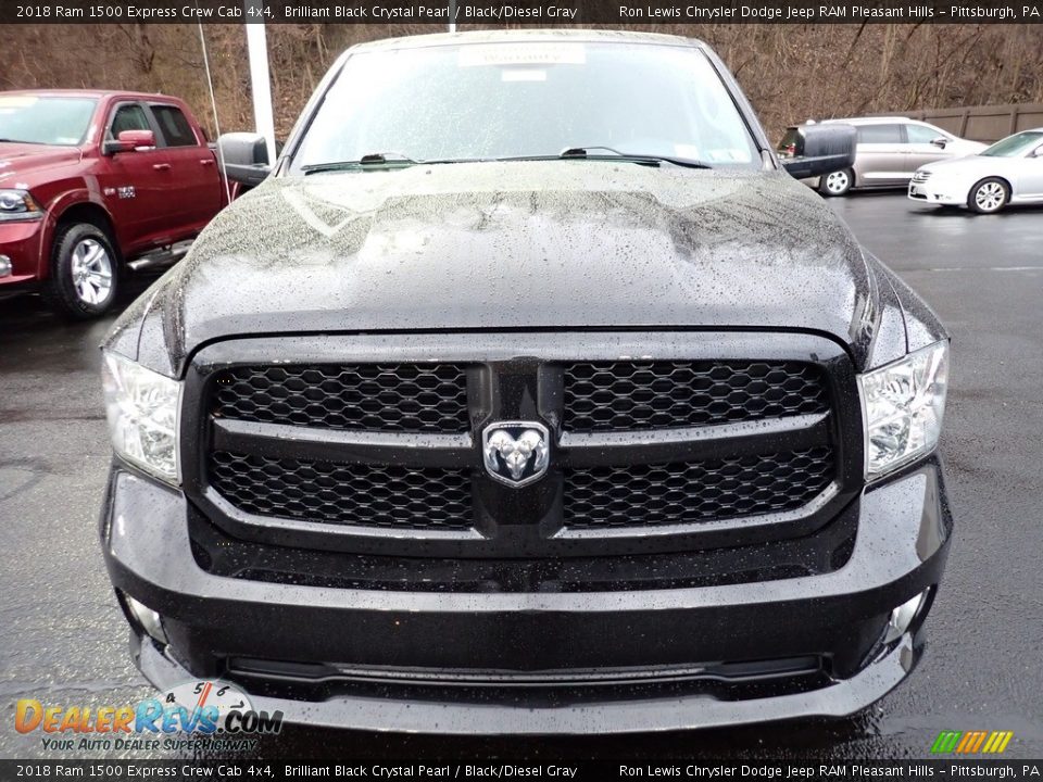 2018 Ram 1500 Express Crew Cab 4x4 Brilliant Black Crystal Pearl / Black/Diesel Gray Photo #9