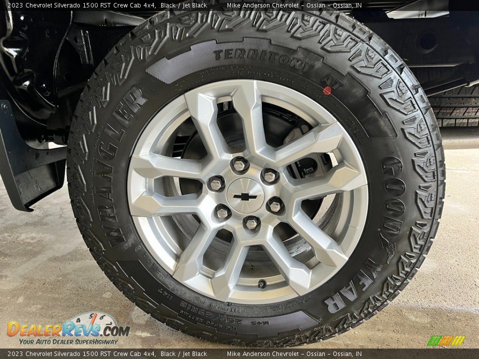 2023 Chevrolet Silverado 1500 RST Crew Cab 4x4 Black / Jet Black Photo #11