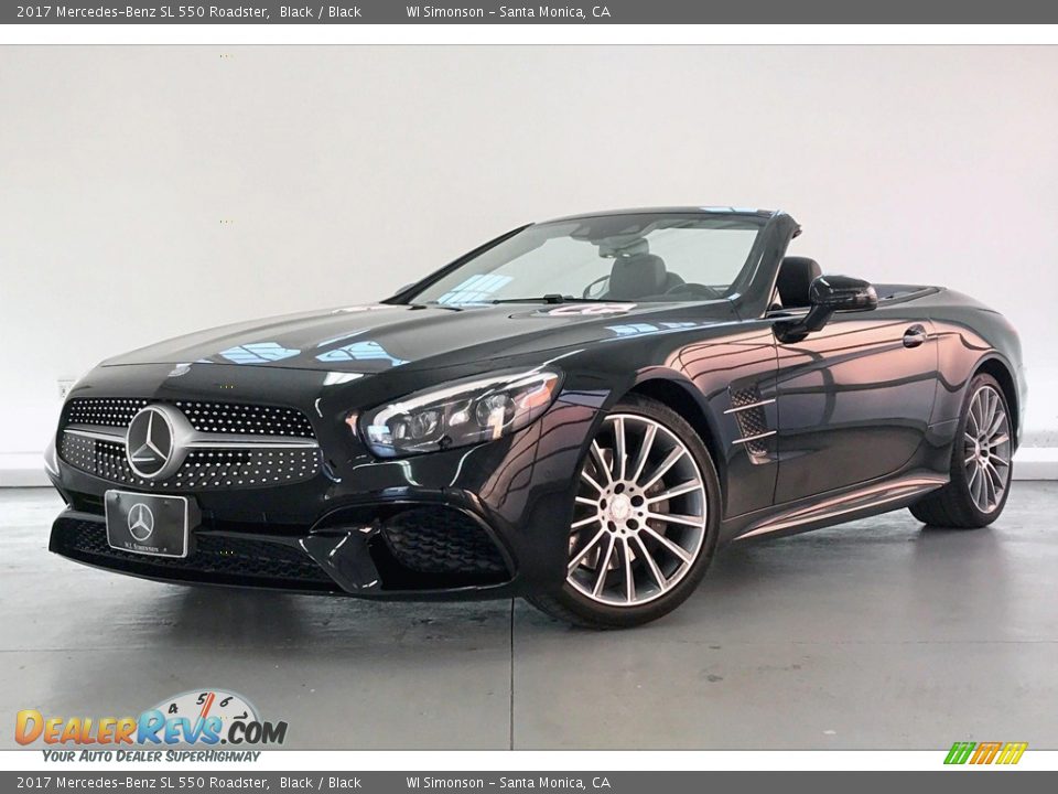 Front 3/4 View of 2017 Mercedes-Benz SL 550 Roadster Photo #12