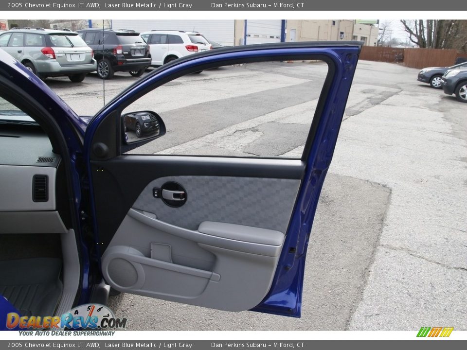 2005 Chevrolet Equinox LT AWD Laser Blue Metallic / Light Gray Photo #17
