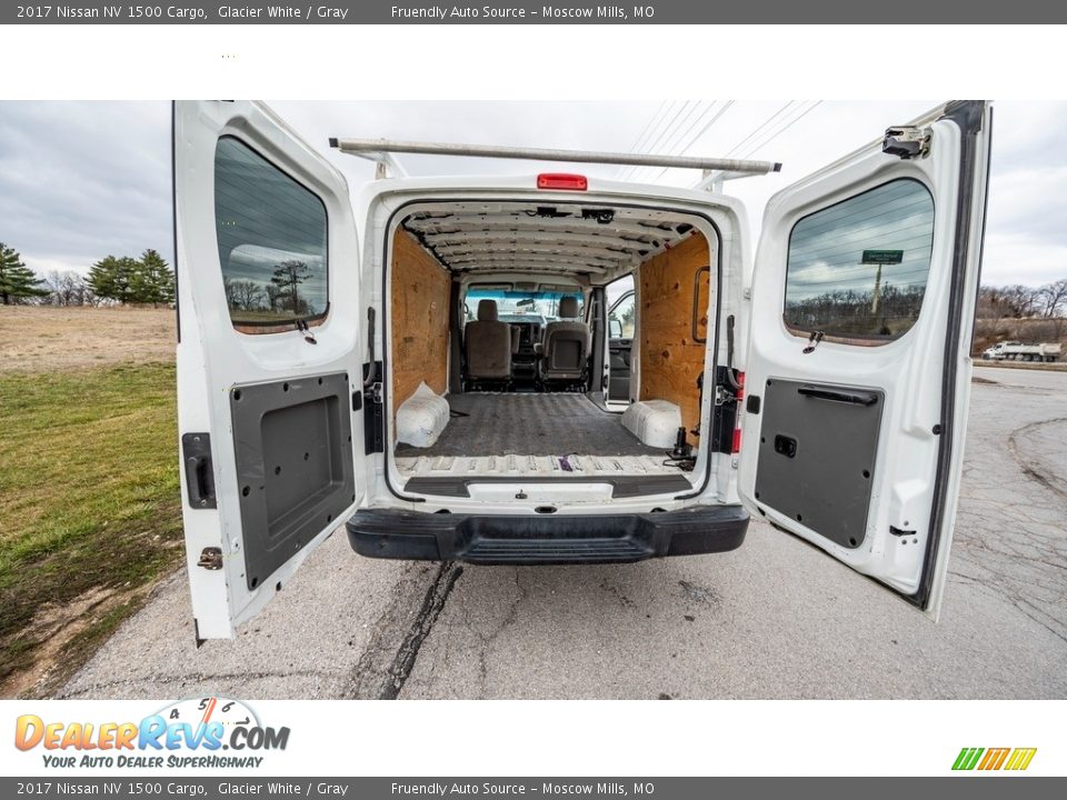 2017 Nissan NV 1500 Cargo Glacier White / Gray Photo #20