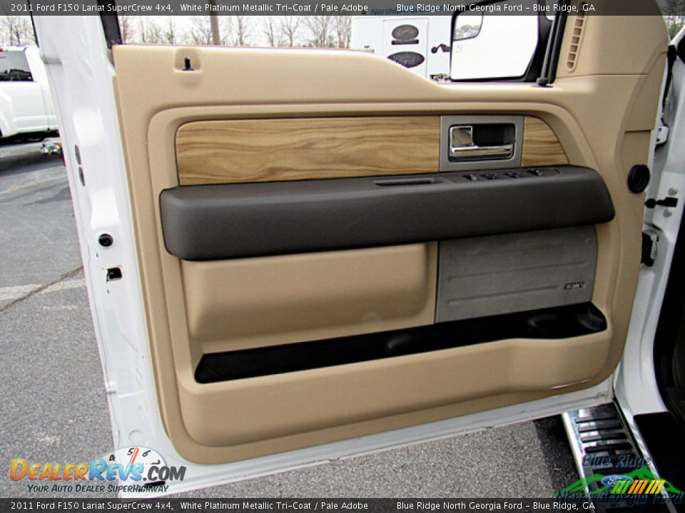 2011 Ford F150 Lariat SuperCrew 4x4 White Platinum Metallic Tri-Coat / Pale Adobe Photo #10