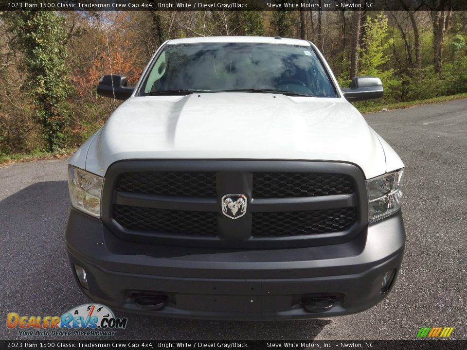 2023 Ram 1500 Classic Tradesman Crew Cab 4x4 Bright White / Diesel Gray/Black Photo #3