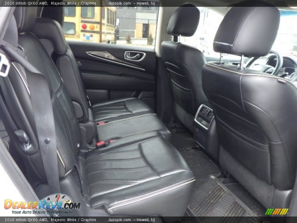 Rear Seat of 2016 Infiniti QX60 AWD Photo #8