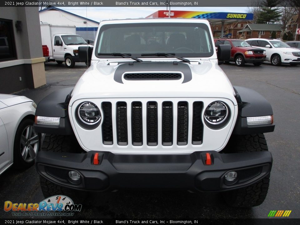 2021 Jeep Gladiator Mojave 4x4 Bright White / Black Photo #26