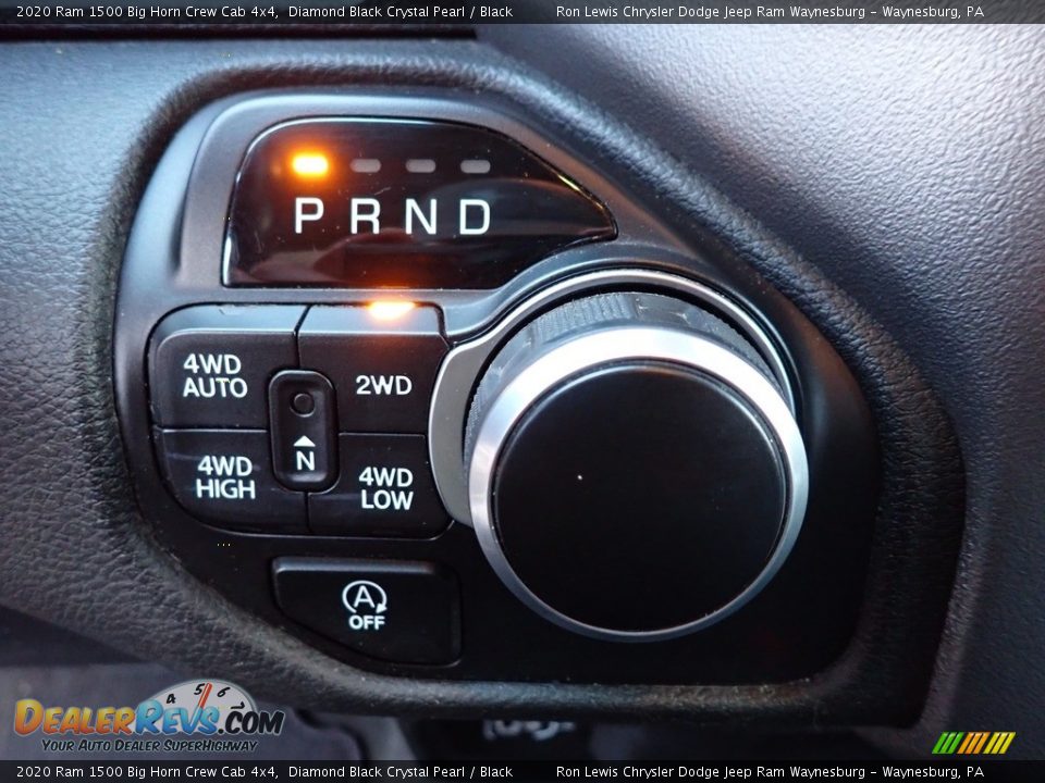 2020 Ram 1500 Big Horn Crew Cab 4x4 Shifter Photo #16